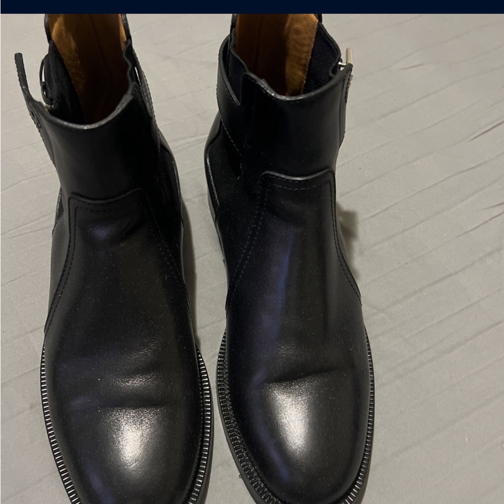 Burberry Shoes